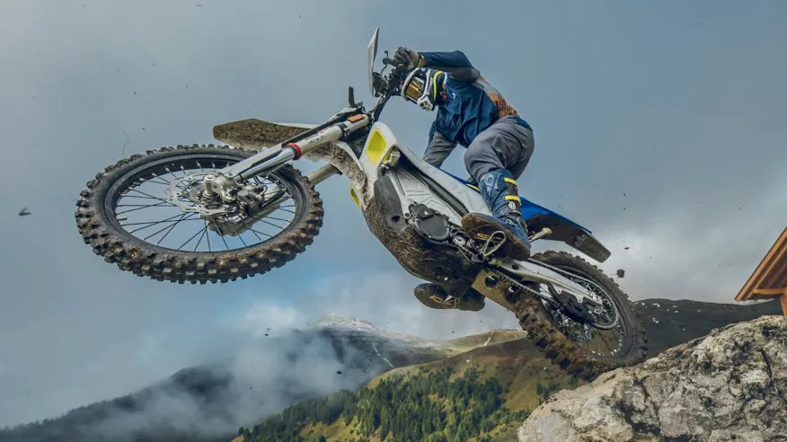 SUSPENSION