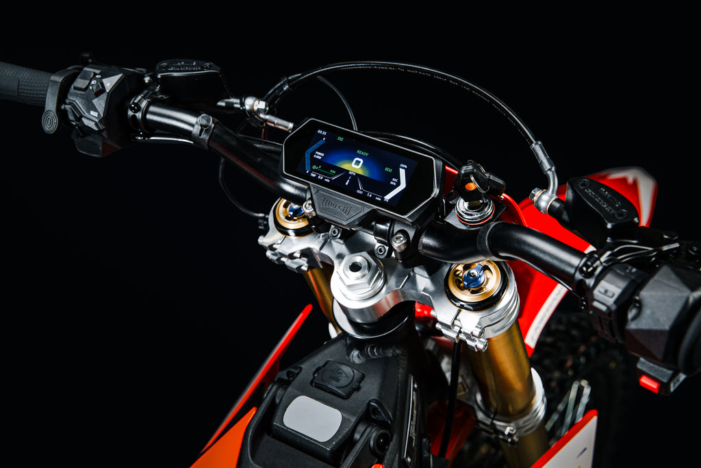 Altis Omega